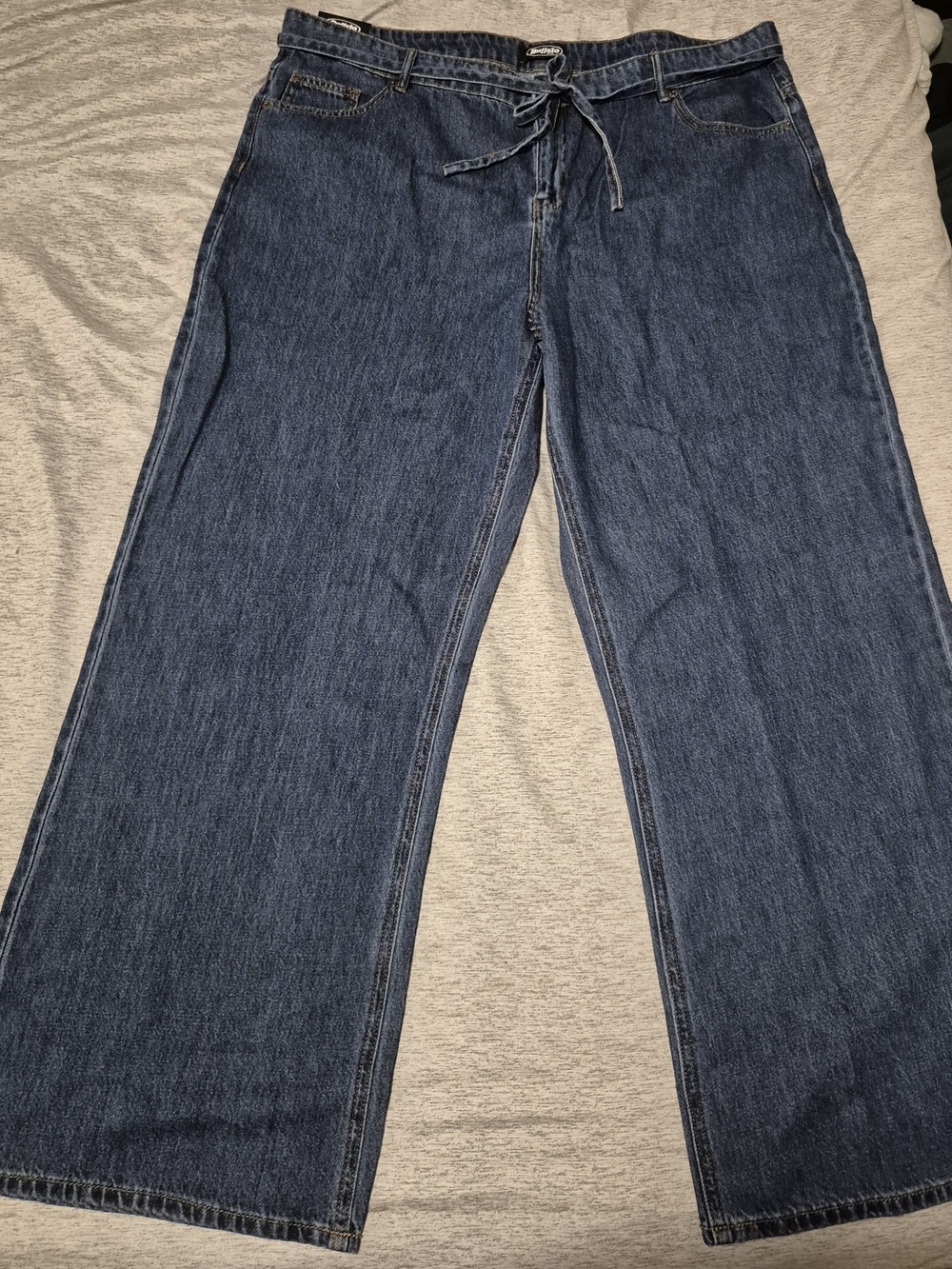 Comfy Wide-Leg Jeans with Denim Belt